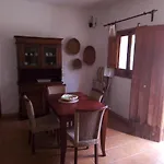 Organic Farm كاستيلوزو